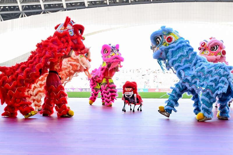 2.5万球迷“看球观海”,2025广东足球超级联赛正赛在广州南沙开赛