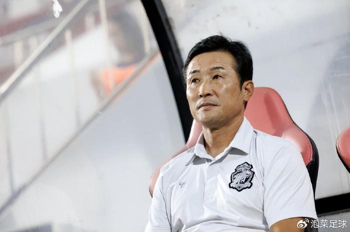 9体育-韩足晚报(2025.9.5~6)——改写历史?韩国明日凌晨客场期待胜美