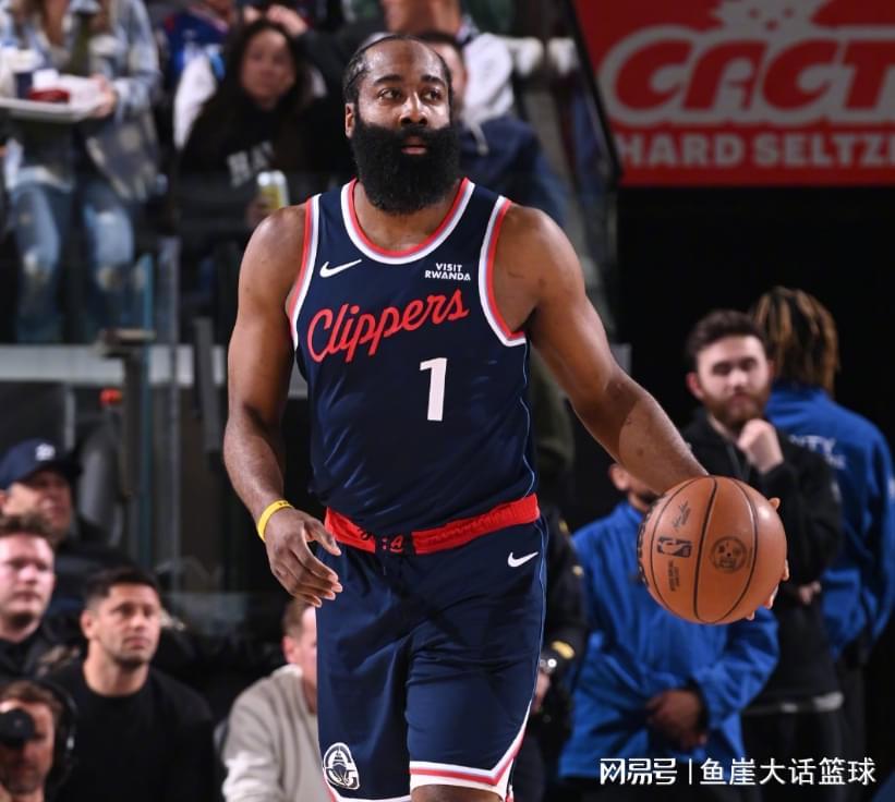 九游体育-NBA最新排名出炉！湖人无路可退，凯尔特人2队爆冷，快船喜讯连连