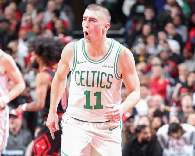 九游体育app-剑指最佳第六人！绿军26岁新星蹿升：为双探花减压