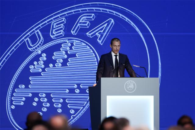 9体育-【早报】嘿喂狗！巴萨撬走京多安！沙特扫货切尔西！