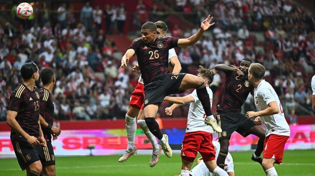 1687013820319063893.jpg 九游体育官网-用新人新阵踢出老味道,弗利克的试验没有人看得懂