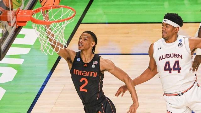 模板是里夫斯！华裔新星是多面手 男篮未来归化他？